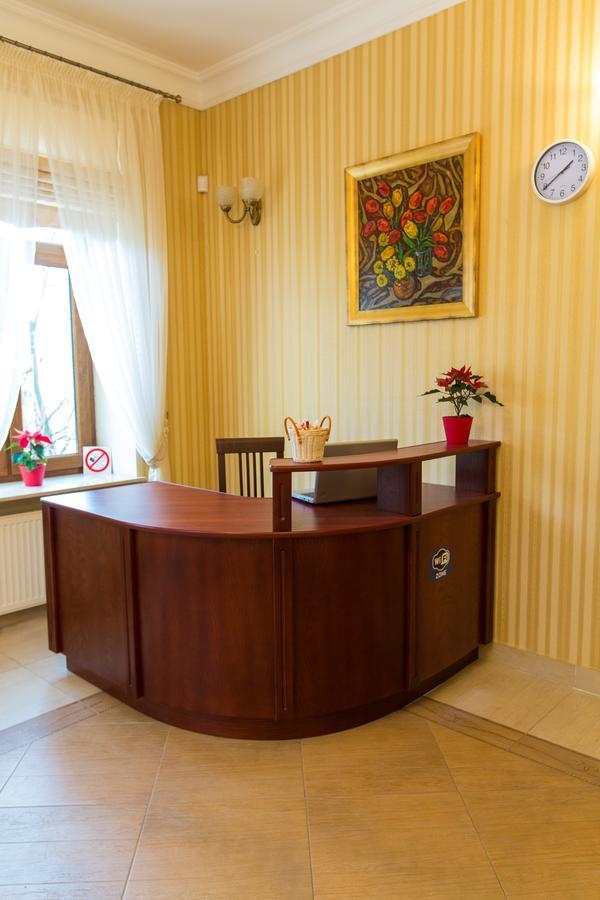 10 Rooms Lviv Dış mekan fotoğraf